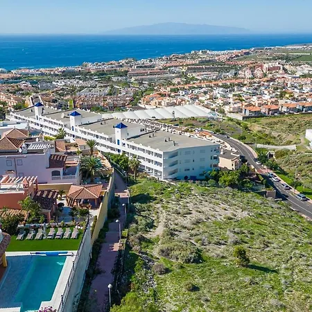 Villa With Private Pool And Magnificent Views *