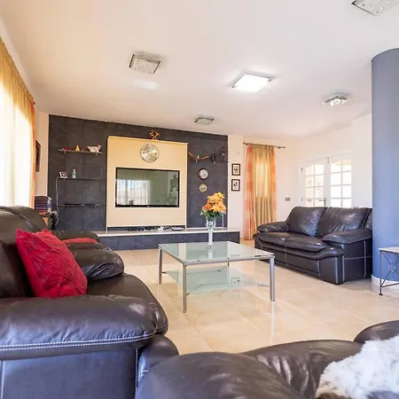 With Private Pool And Magnificent Views Costa Adeje (Tenerife)