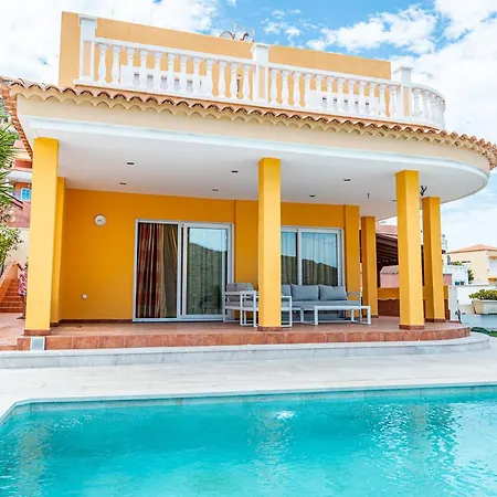 With Private Pool And Magnificent Views Costa Adeje (Tenerife)