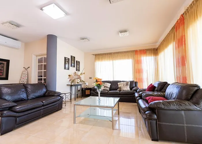 With Private Pool And Magnificent Views Costa Adeje